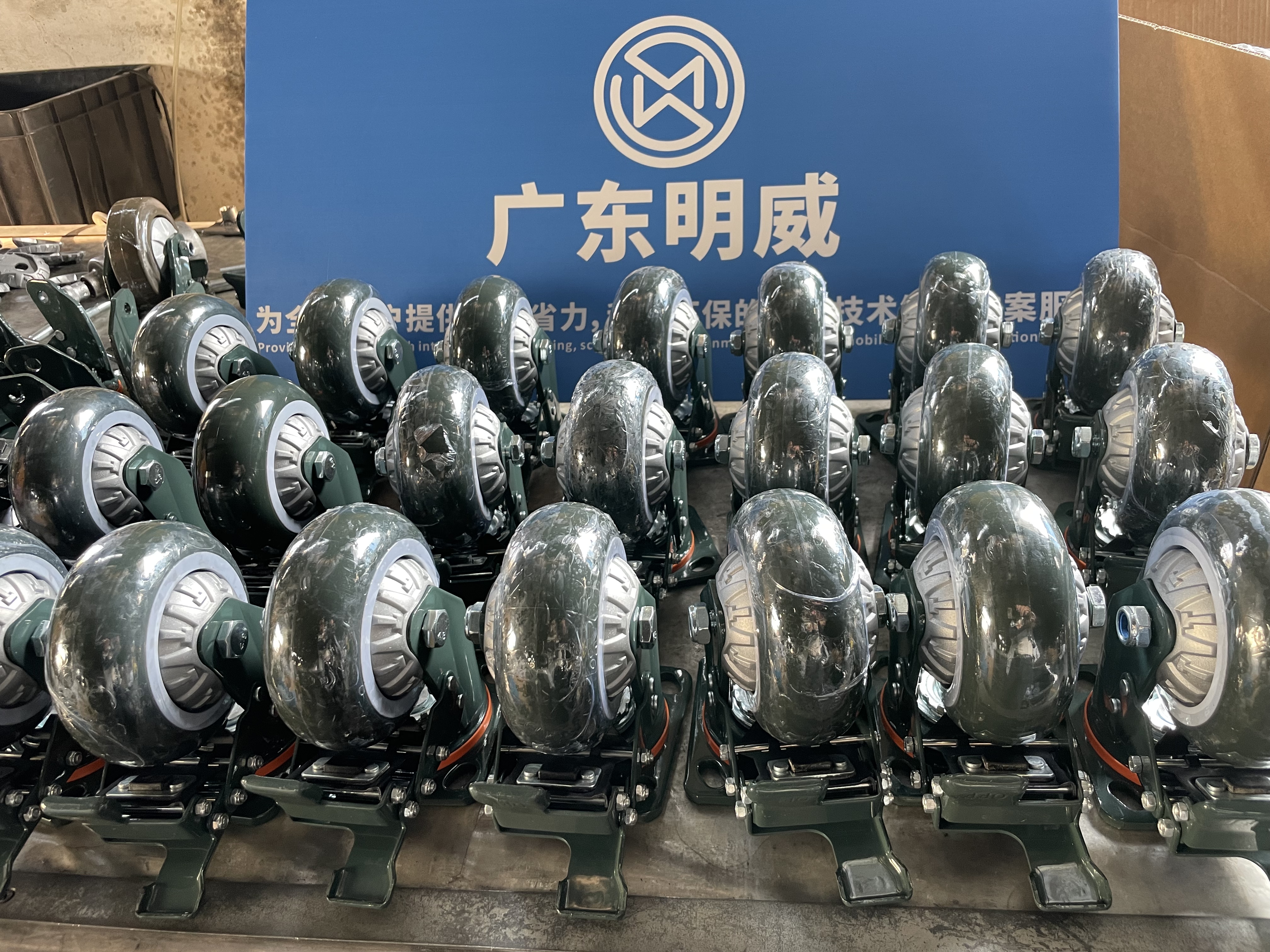 坦克TAHK.jpg