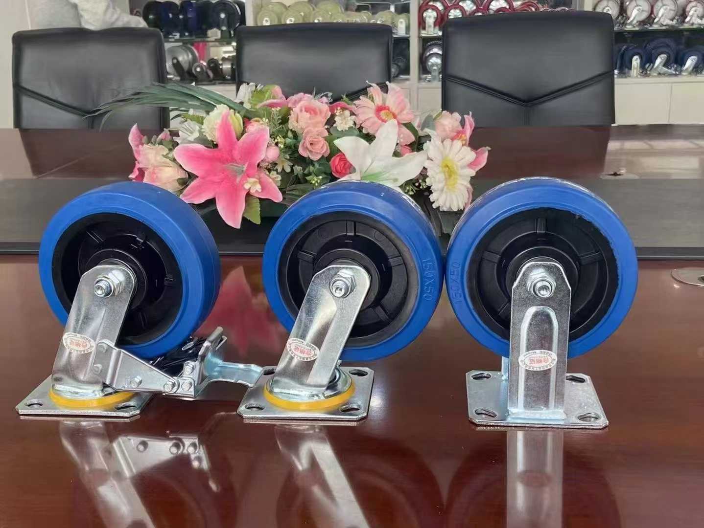 蓝色.jpg